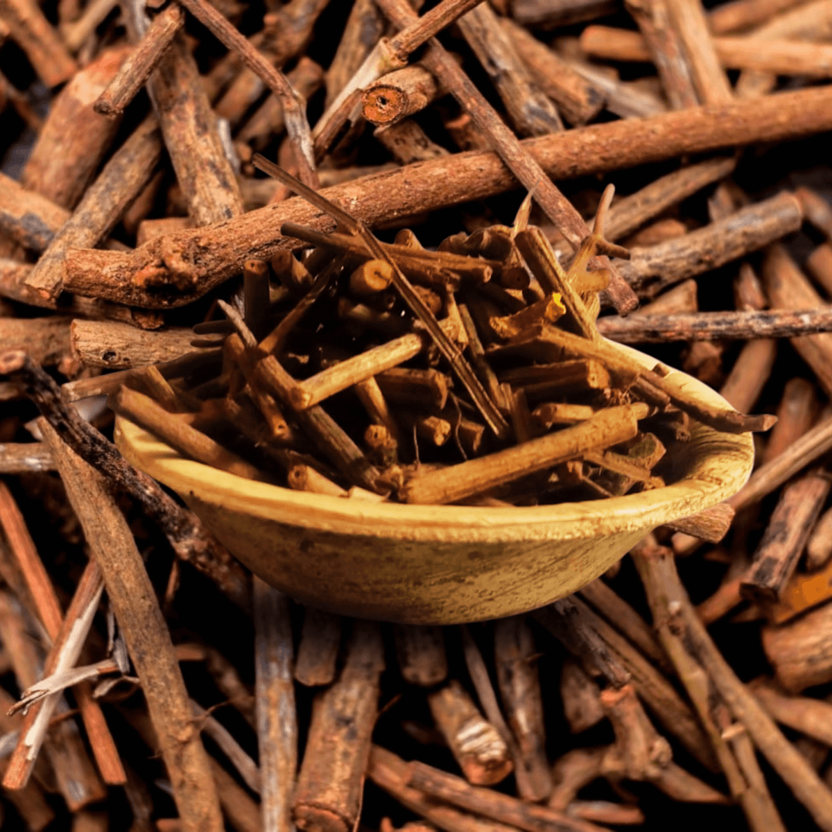 Manjishtha Root/Indian Madder Root - Basaveshwarapoojabhandara.com